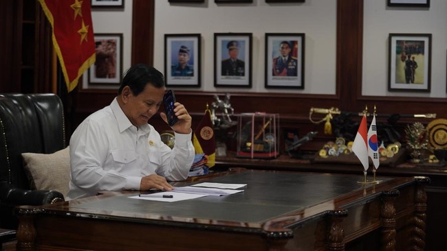 Prabowo Receives Phone Call From South Korean President Yoon